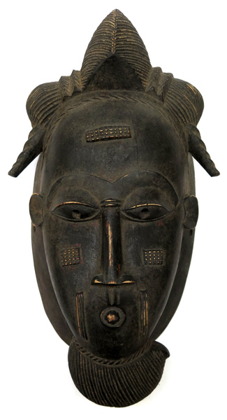 Mask, skuret trä, Baulé, Elfenbenskusten, 1900-talets slut, _10068a_lg.jpeg