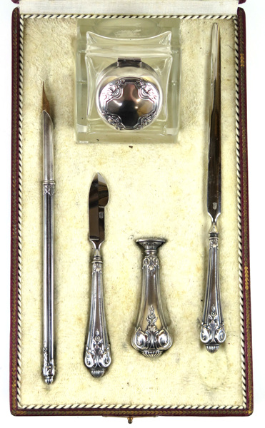 Skrivbordsuppsats, 5 delar, 800/1000 silver och glas, Tyskland, sekelskiftet 1900,_10995a_lg.jpeg
