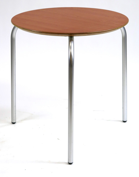 Okänd italiensk designer för Segis, cafébord, laminat på trebent aluminiumunderrede_11924a_lg.jpeg