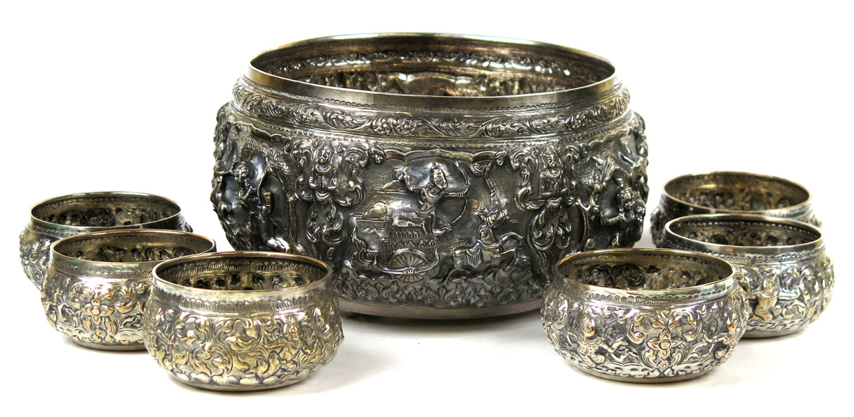 Skålar 6 + 1, silver, Thailand Rama IX, 1900-talets mitt, vikt 1200 gram, _14282a_8d9a44bc0d23887_lg.jpeg