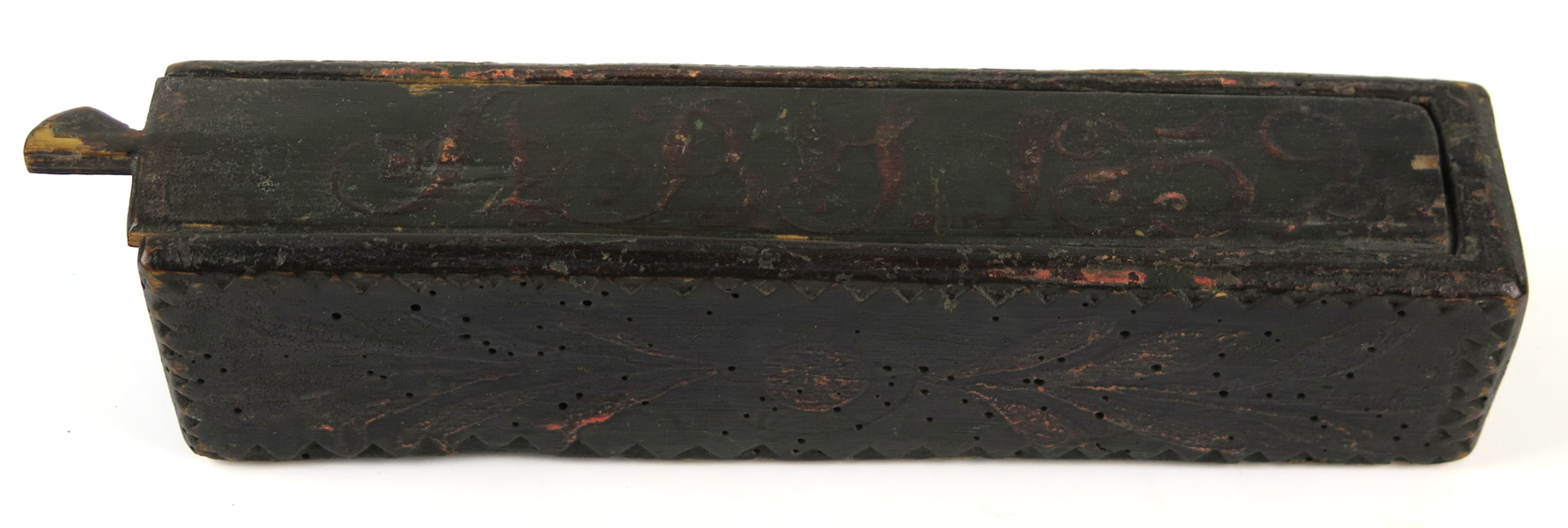 Rakskrin, skuret och bemålat trä, allmogearbete, 1800-talets 2 hälft, _14545a_lg.jpeg