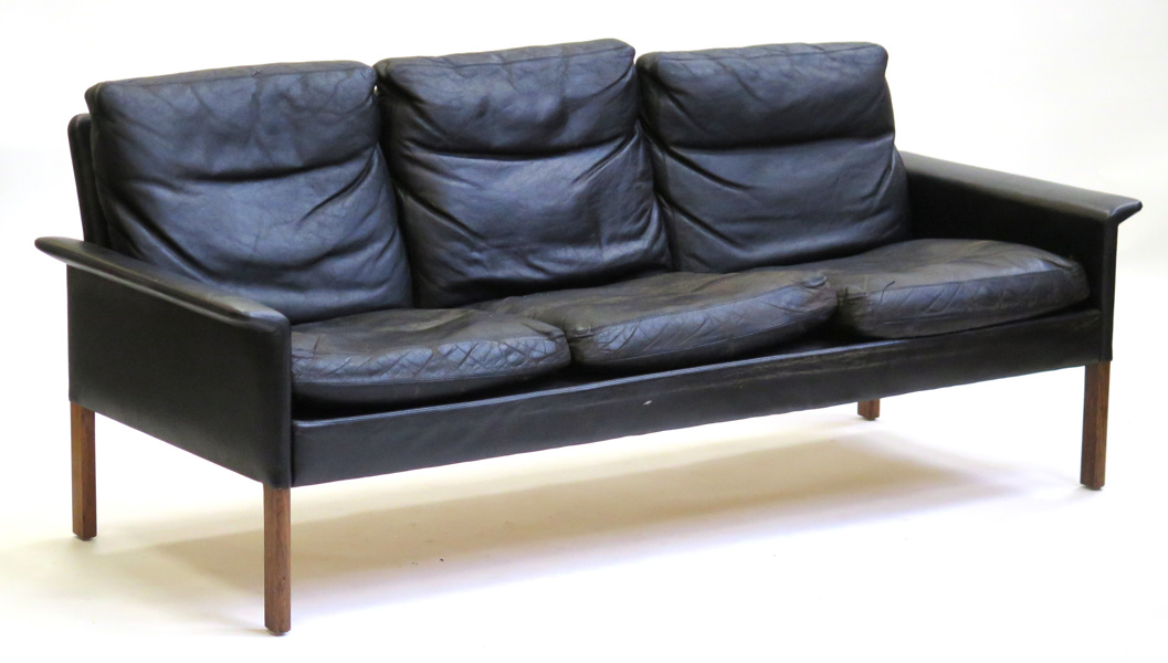 Olsen, Hans, antagligen för C/S Møbler Glostrup, soffa, palisander med svart läderklädsel, _14583a_8d9ae8c78111fb9_lg.jpeg