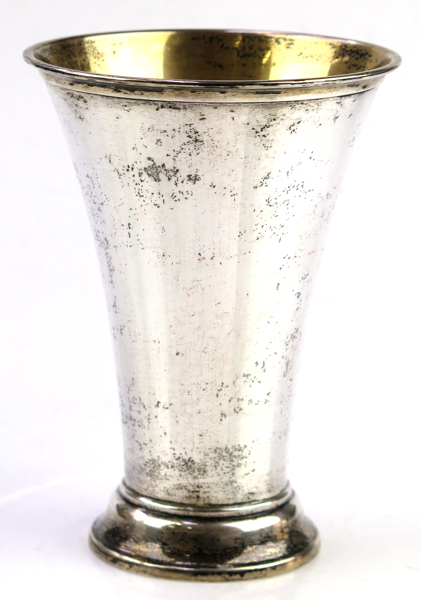 Vas, silver, trumpetformad på slät sockel, vikt 230 gram, _18755a_8da31ccd49f45de_lg.jpeg