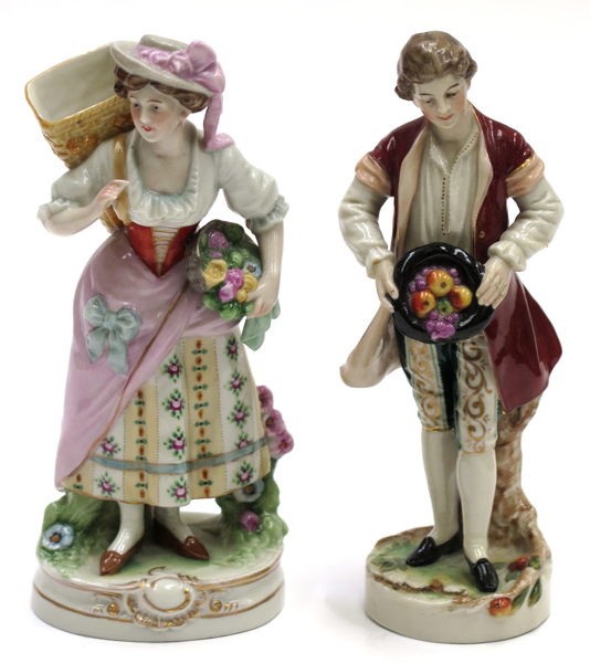 Okänd designer för Sitzendorfer Porzellanmanufaktur Wilhelm Liebmann, figuriner, 1 par, porslin, stående man och kvinna, _1898a_8d848e0a663a6f0_lg.jpeg