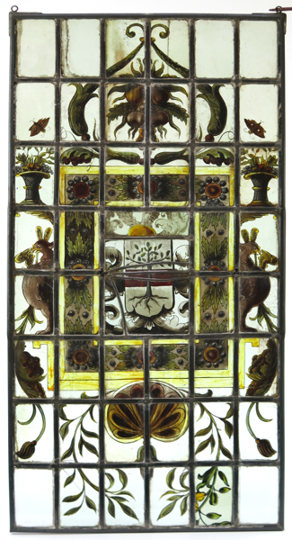 Blyglasfönster, 1900-talets 1 hälft, polykrom dekor av oidentifierad vapensköld, _19751a_8da513047179b98_lg.jpeg