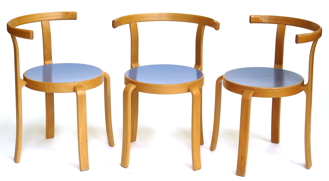 Thygesen, Rud & Sørensen, Johnny för Magnus Olesen, stolar 3 st, böjträ med sitsar i linoleum, modell 8000, design 1981,  _22382a_lg.jpeg