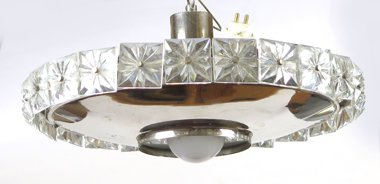Okänd designer, taklampa, kromad metall med kvadratiska glasprismor_23685a_8dac3dcf7936501_lg.jpeg