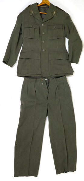 Uniform, svensk M/39 för kapten vid Dalregementet, _24000a_8dacc9558c2ac80_lg.jpeg