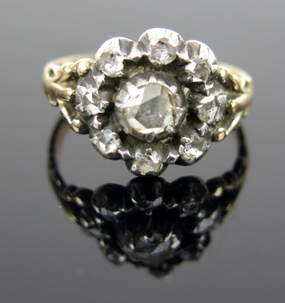 Ring, 14 karat röd- och vitguld (?) med rosenslipade diamanter, _24103a_8dacd66c9461a26_lg.jpeg