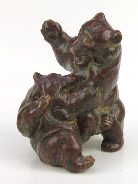 Kyhn, Knud för Royal Copenhagen, figurin, glaserat stengods, lekande björnungar, _24120a_8dacd6ff061a612_lg.jpeg
