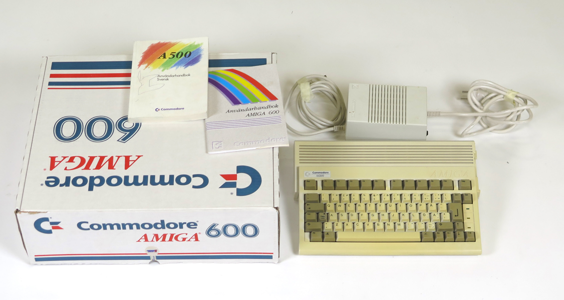 Amiga 600, i originalförpackning_25319a_8daf57e83500a9d_lg.jpeg