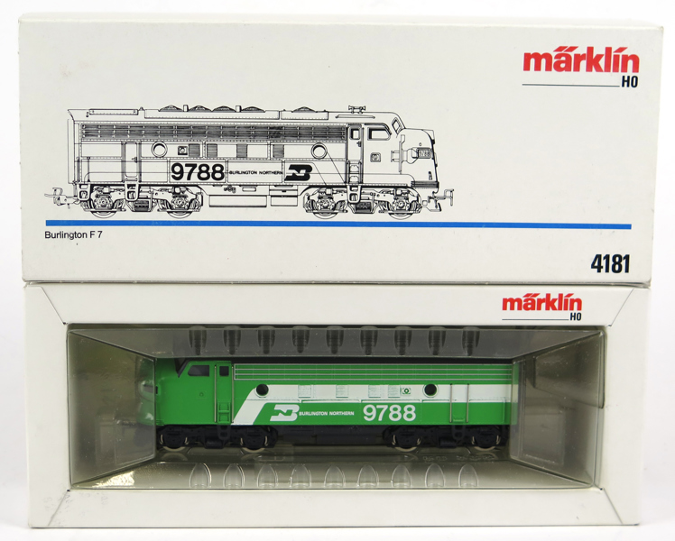 Märklin, lok, i originalförpackning, HO, 4181, "BURLINGTON NORTHERN" locomotive_25334a_8daf7aeb5e83f93_lg.jpeg
