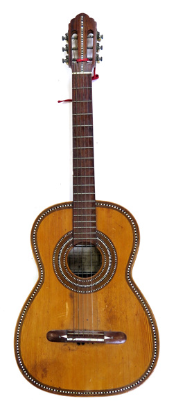 Gitarr, palisander med flera träslag, Lucena Torento, Herencia Spanien, 1900-talets 1 hälft, etikettsignerad,_2768a_8d85be7f9219b09_lg.jpeg