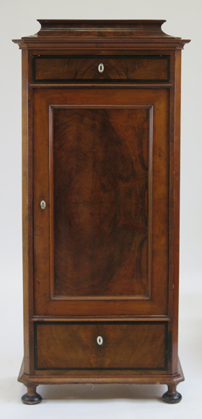 Skåp, mahogny, oscarianskt, 1800-talets slut, front med 2 lådor samt skåpsdörr, _2822a_8d85e45f2ec0ebd_lg.jpeg