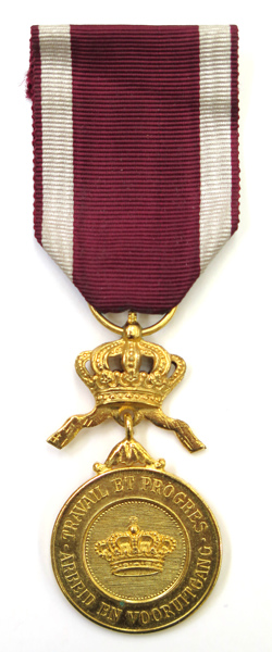 Medalj, förgylld brons, Belgiska Kronordens Medalj, Leopold II_2984a_lg.jpeg