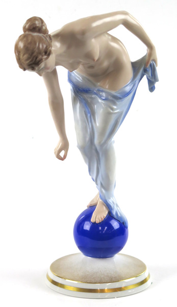Wenck, Ernst för Rosenthal, figurin, bemålat porslin, Fortuna,_3191a_8d864888529f3ba_lg.jpeg