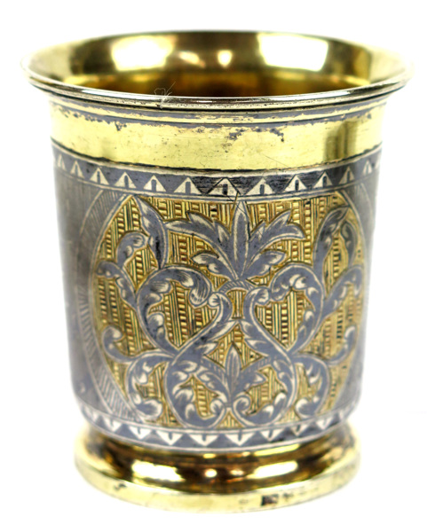 Bägare, förgyllt silver med niellodekor, Ryssland, 1800-talets 1 hälft, dekor av växter,_3219a_8d86914d92d0ac1_lg.jpeg