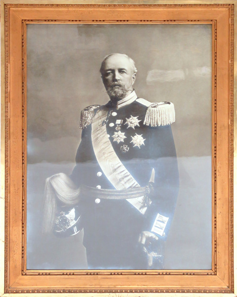 Fotografisk reproduktion, porträtt at Oskar II i uniform med ordnar,_3338a_8d8711ed85f3999_lg.jpeg
