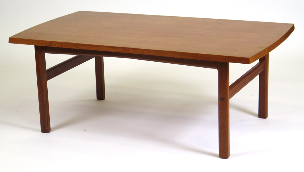 Okänd designer, 1960-tal, soffbord, längd 135 cm_33566a_8dbe1e3722bd89f_lg.jpeg
