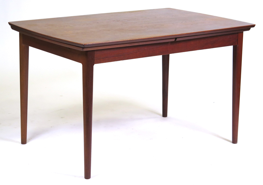 Okänd dansk designer, matbord, teak, med 2 utdragbara skivor, så kallat holländskt utdrag, 1950-60-tal, totalt 246 x 85 cm_34123a_8dbeaa505f31525_lg.jpeg