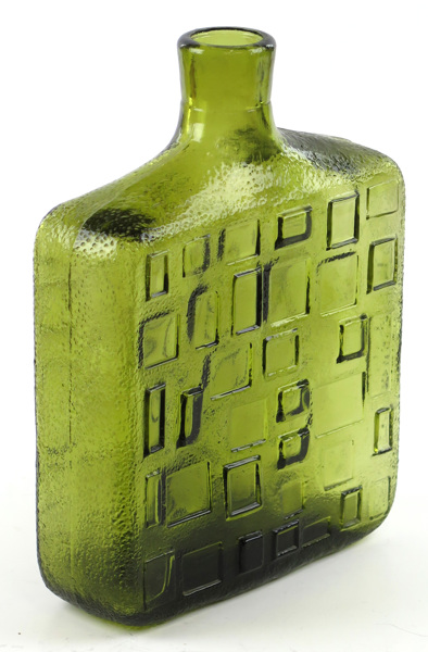 Okänd designer för Empoli, flaska, formblåst, grön glasmassa, geometrisk dekor,_3424a_8d86b9e2d7a8d4b_lg.jpeg