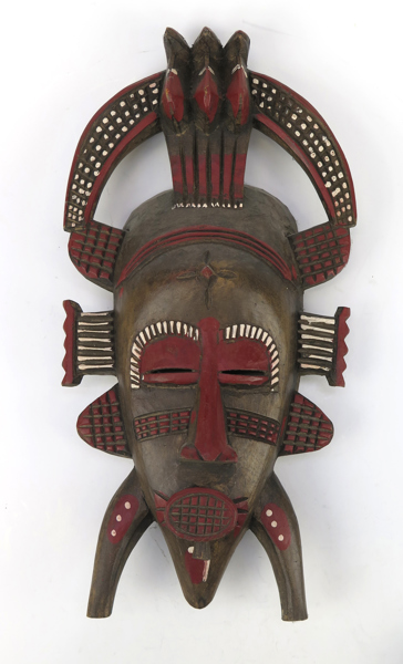 Mask, skuret och bemålat trä, så kallad Kpelie, Senufo, 1900-talets 2 hälft, h 42 cm_36520a_8dc2e0eead3556f_lg.jpeg