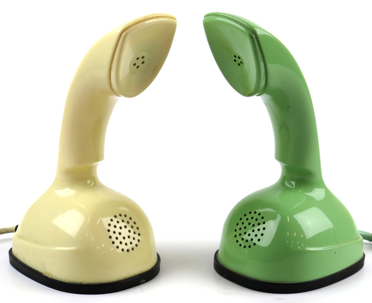 Telefoner, 2 st, Ericofon sk Cobra, design Gösta Thames 1953, _4421a_8d88afa1f1d399a_lg.jpeg
