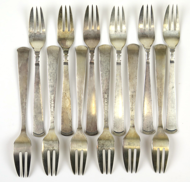 Tårtgafflar 12 st, silver, Rosenholm, design Jakob Ängman 1933, , total vikt 220 gr, _4716a_8d890a10439b28b_lg.jpeg