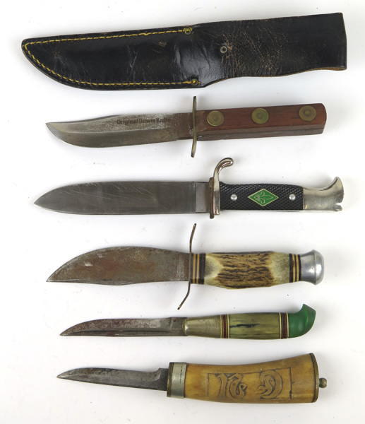 Parti knivar, 1900-talets 1 hälft, bland annat scoutkniv,_5993a_lg.jpeg
