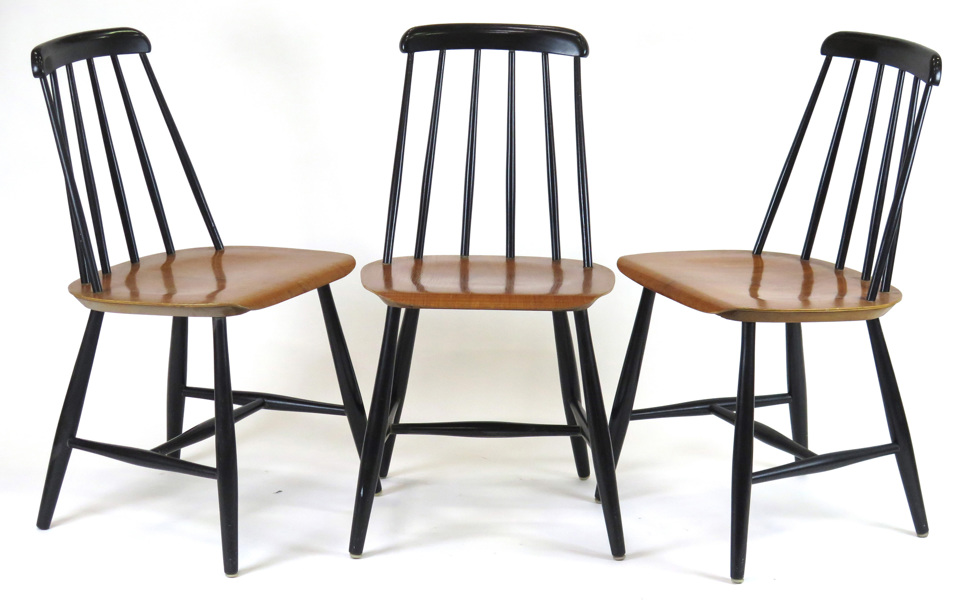 Okänd designer 1950-60-tal, pinnstolar, 3 st, svartlackerat trä, sitsar i böjteak,_6613a_8d8d1d004a233fb_lg.jpeg