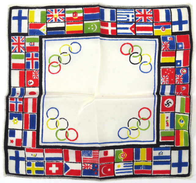 Näsduk, tryckt textil, framställd till (den inställda) olympiaden i Helsingfors 1940, _7320a_8d8e2fdb8051a2f_lg.jpeg