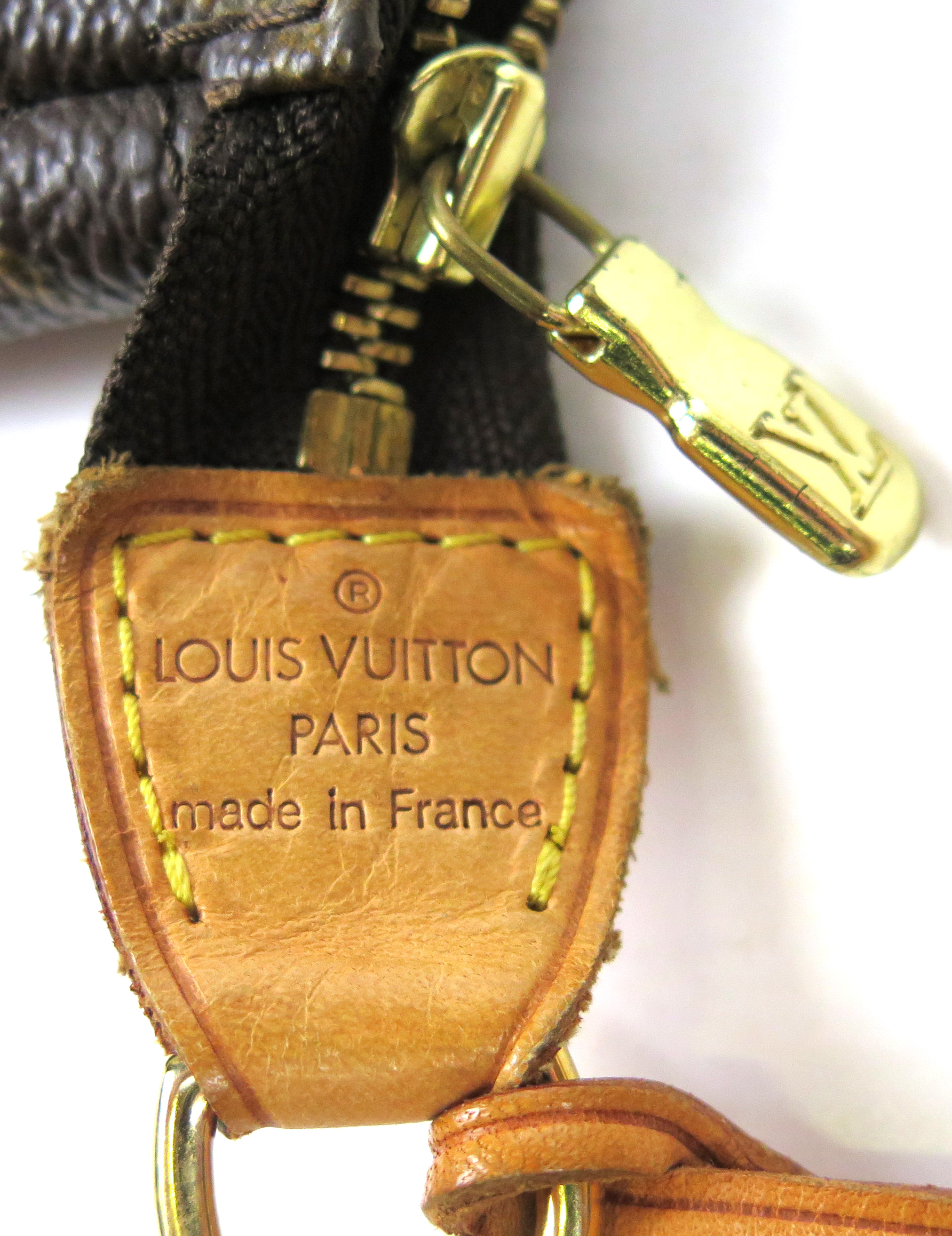 Edition Vogue Louis Vuitton Handskar stl 8 - Stockholms Auktionsverk