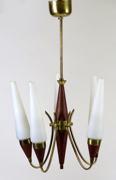 Okänd designer, 1950-60-tal, taklampa, teak och mässing med vita glaskupor,_7960a_8d8efbbcecf0715_lg.jpeg