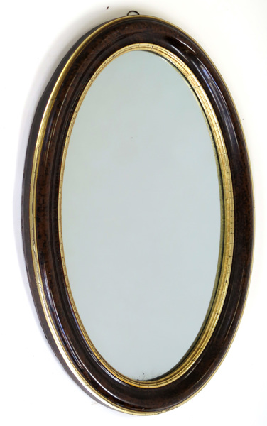 Spegel, bemålat och förgyllt trä och pastellage, 1800-talets 2 hälft, _8560a_8d90419eee053df_lg.jpeg