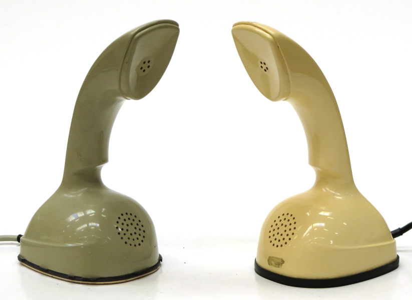Telefoner, 2 st, Ericofon sk Cobra, design Gösta Thames 1953, _8721a_8d905a868cd3aa6_lg.jpeg